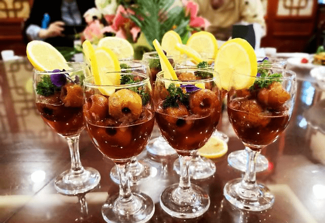 朋侪小聚饺子楼 鲅鱼饺子、贝勒烤肉 吃得心满足足:英亚官网首页(图3)
朋侪小聚饺子楼 鲅鱼饺子、贝勒烤肉 吃得心满足足:英亚官网首页(图3)