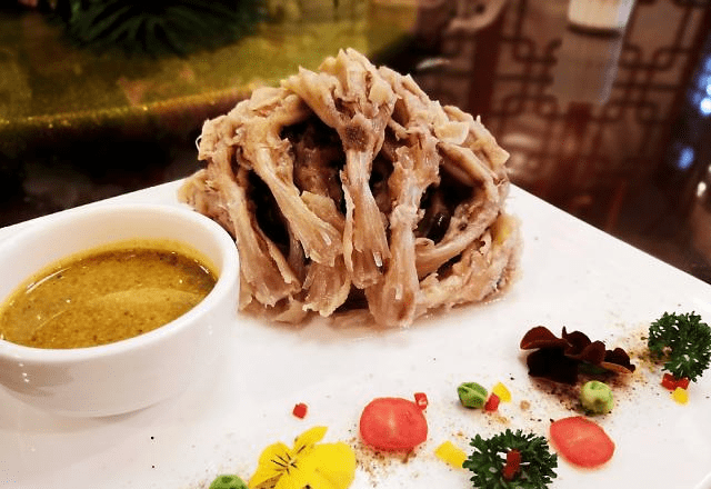 朋侪小聚饺子楼 鲅鱼饺子、贝勒烤肉 吃得心满足足:英亚官网首页(图4)
朋侪小聚饺子楼 鲅鱼饺子、贝勒烤肉 吃得心满足足:英亚官网首页(图4)